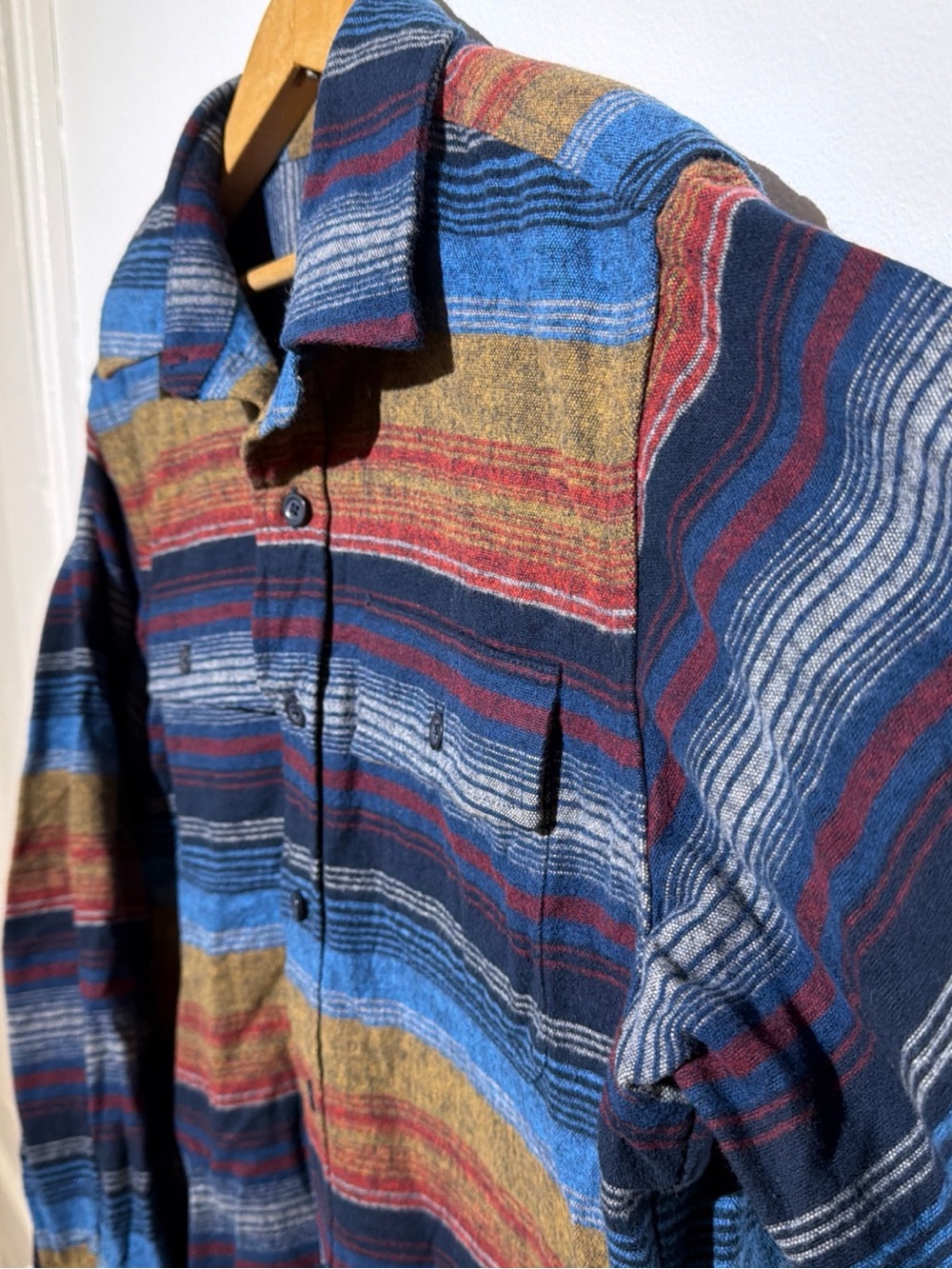 Men's L.L. Bean Chamois Flannel Shirt Southwest/Aztec Stripe Pattern Size L - Picture 2 of 13